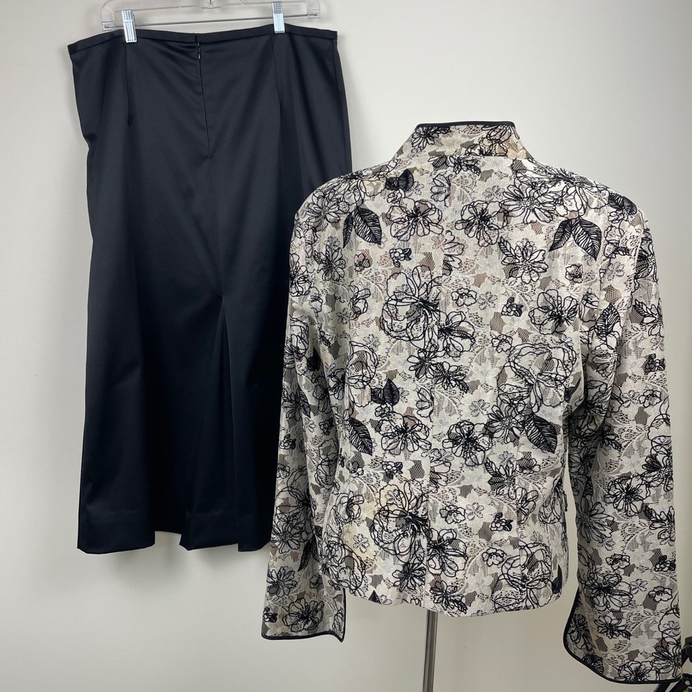 JS Collections Womens Blazer Jacket and Skirt Set Floral Lace Black Trim Size 16 - Picture 4 of 13